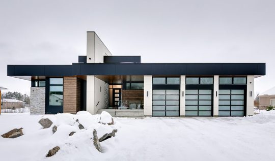 12 Deanna Road Wasaga Beach Ontario by Lima Architects Inc